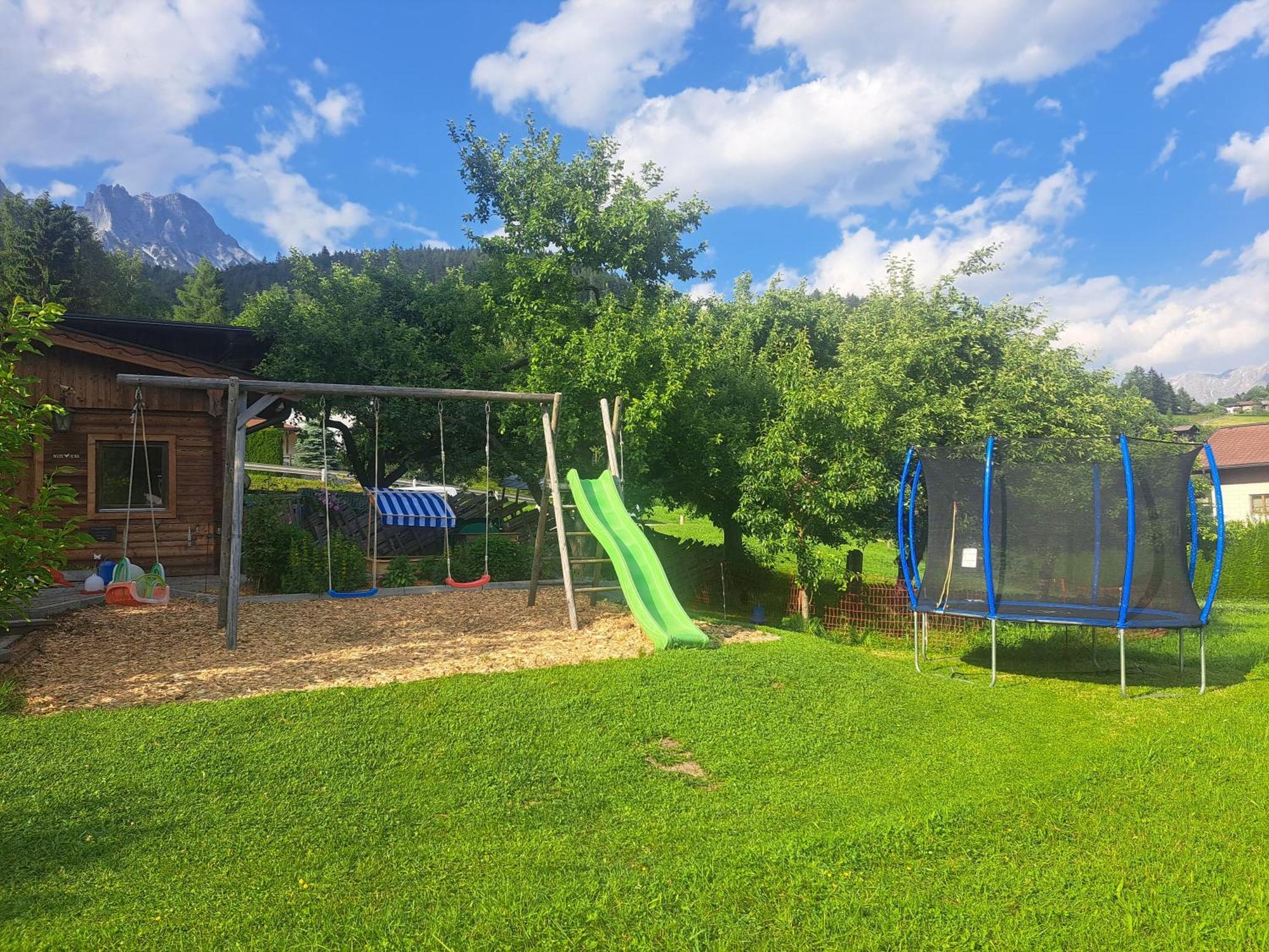 Familienbauernhof - Leogang Apartments Weissbacher Exteriör bild